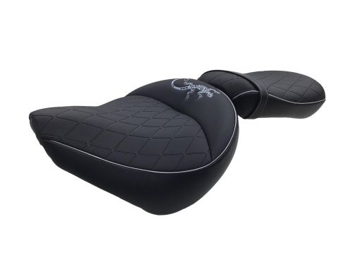 Deluxe seat1