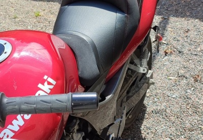 KAWASAKI ZR-7 / ZR-7S