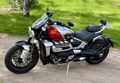 TRIUMPH ROCKET III GT