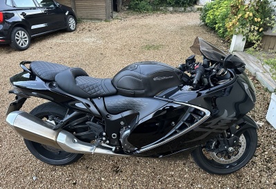 SUZUKI GSX-R 1300 HAYABUSA