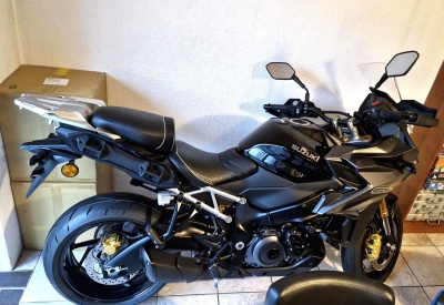 SUZUKI GSX-S 1000 GX