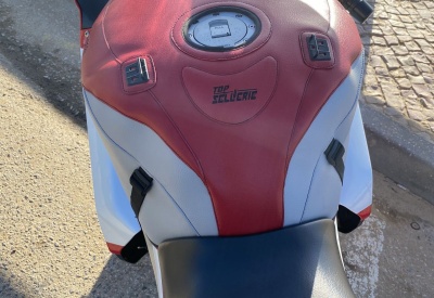 YAMAHA YZF 1000 THUNDERACE