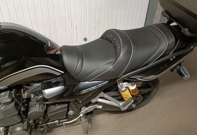 YAMAHA XJR 1300