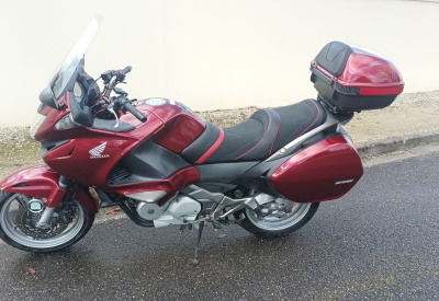 HONDA DEAUVILLE NTV 700