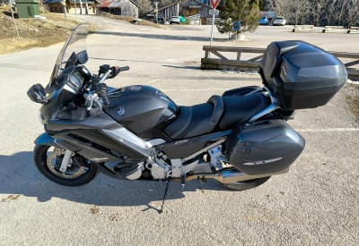 YAMAHA FJR 1300 [>=2006]
