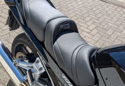 YAMAHA FJR 1300 [>=2006]