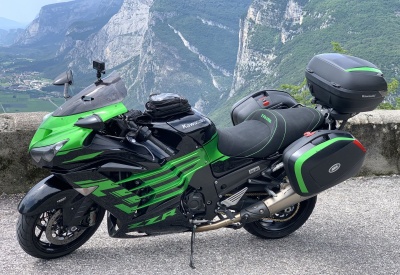 KAWASAKI ZZR 1400