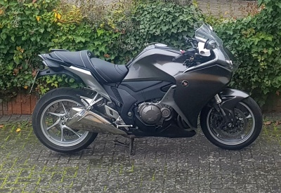 HONDA VFR 1200 F