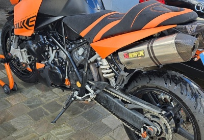 KTM SUPER DUKE 990