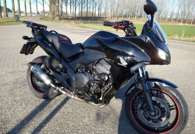 HONDA CBF 1000