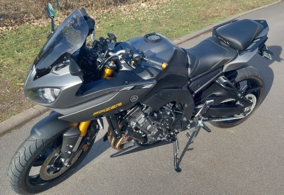 YAMAHA FZ8