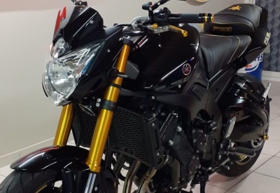 YAMAHA FZ8 [>=2010]