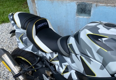 SUZUKI GSR 750 [>=2011]