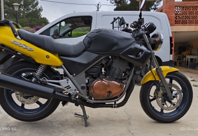 HONDA CB 500