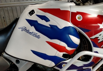 HONDA AFRICA TWIN XRV 750