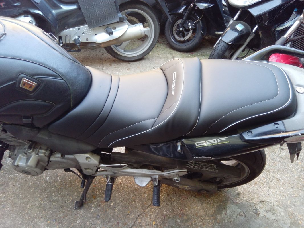 HONDA CBF 500