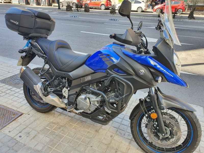 SUZUKI V-STROM DL 650
