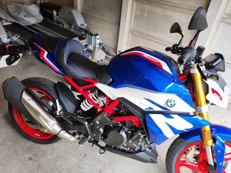 BMW G 310 R