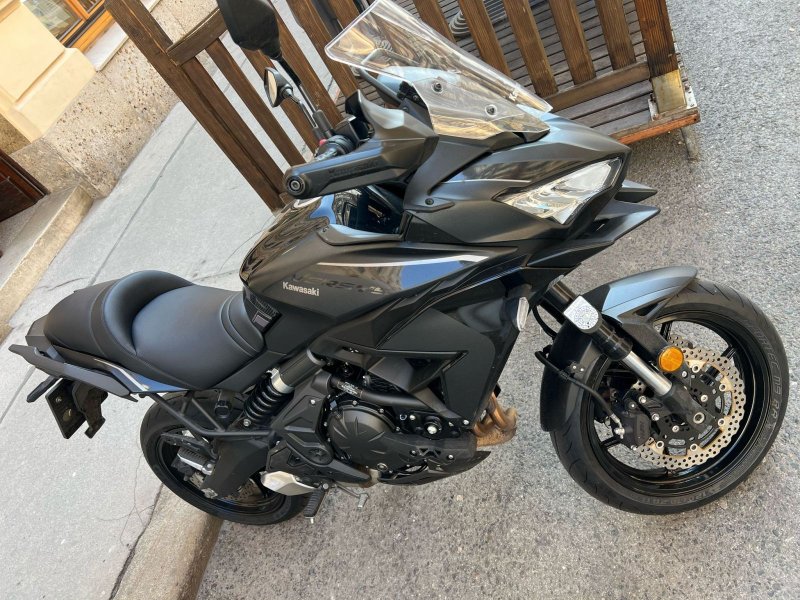 KAWASAKI VERSYS 650