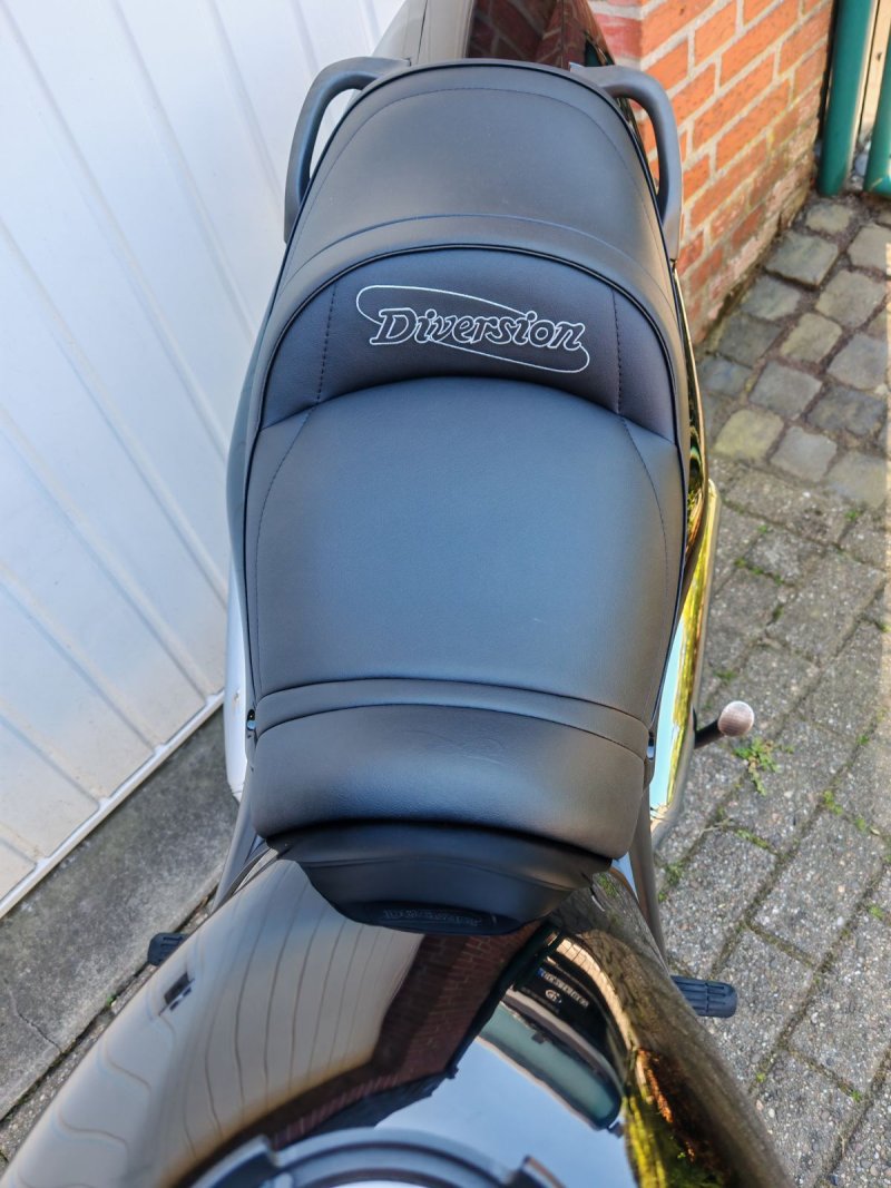 YAMAHA DIVERSION XJ 600