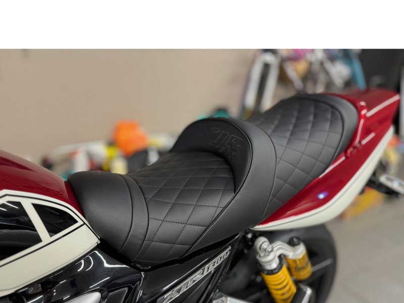 YAMAHA XJR 1300