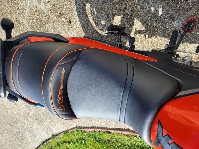 SUZUKI V-STROM DL 650