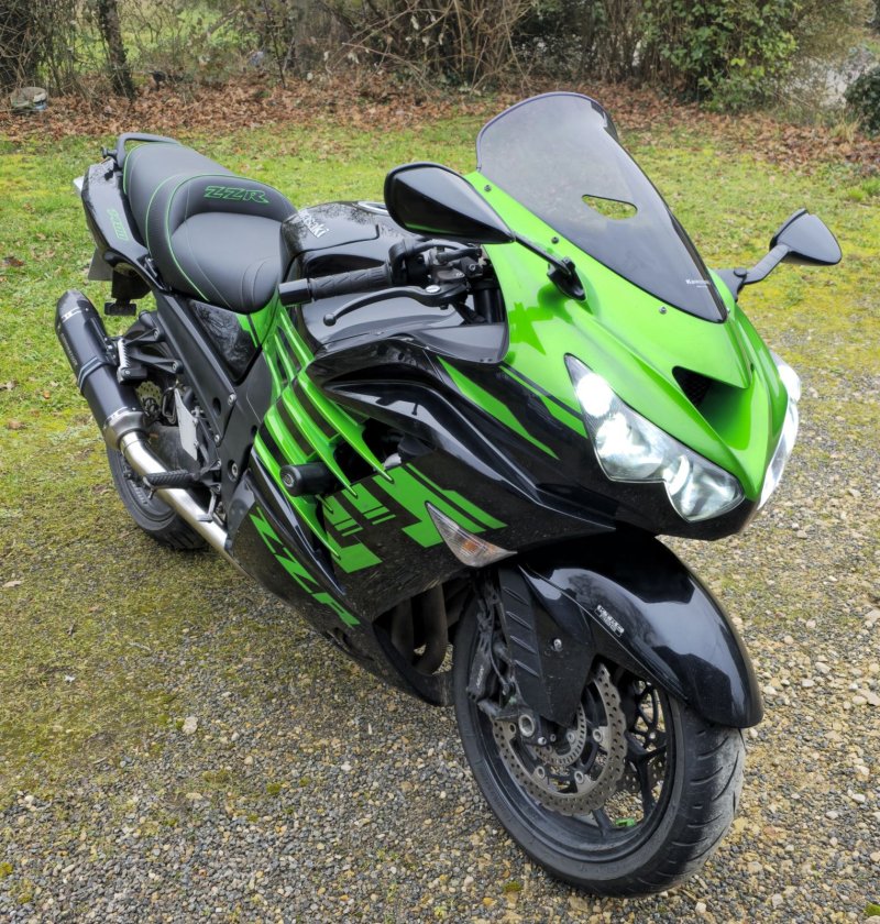 KAWASAKI ZZR 1400