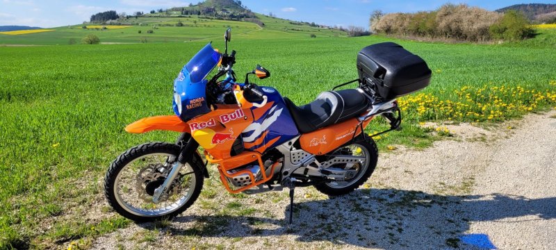 HONDA AFRICA TWIN XRV 750