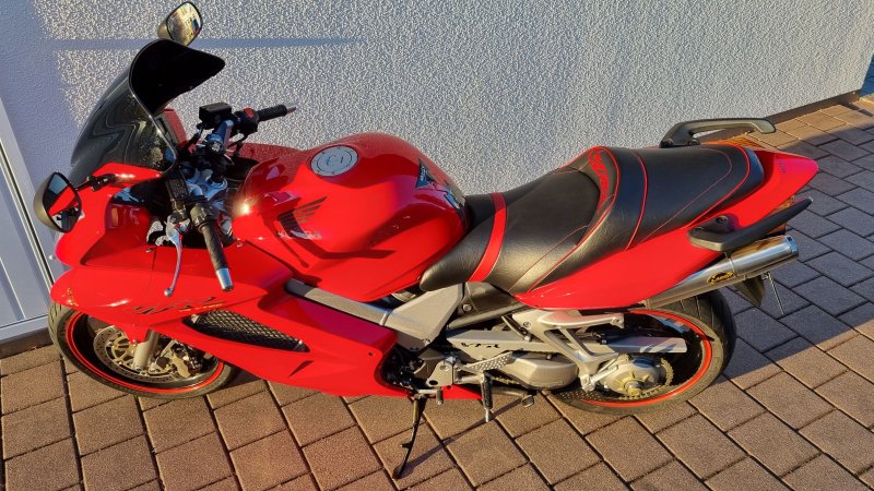 HONDA VFR 800 VTEC
