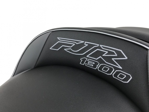 Deluxe seat4