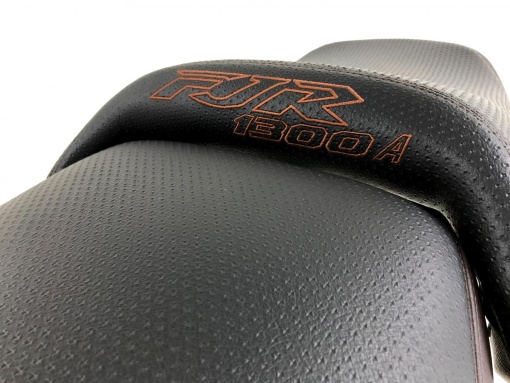 Deluxe seat4