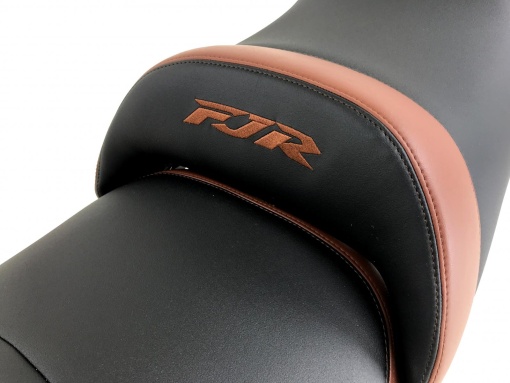 Deluxe seat4