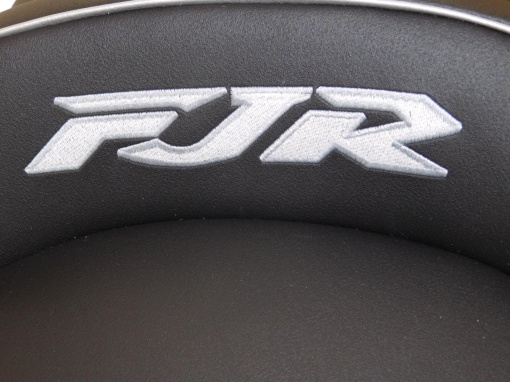 Deluxe seat2