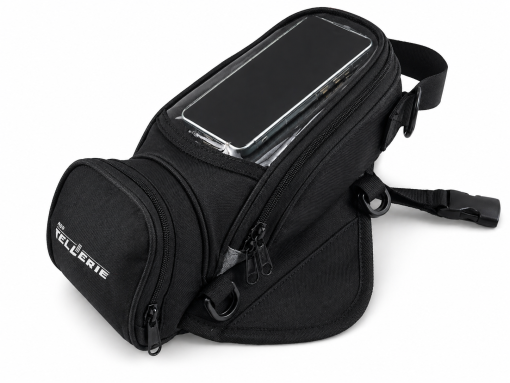 SAC08975